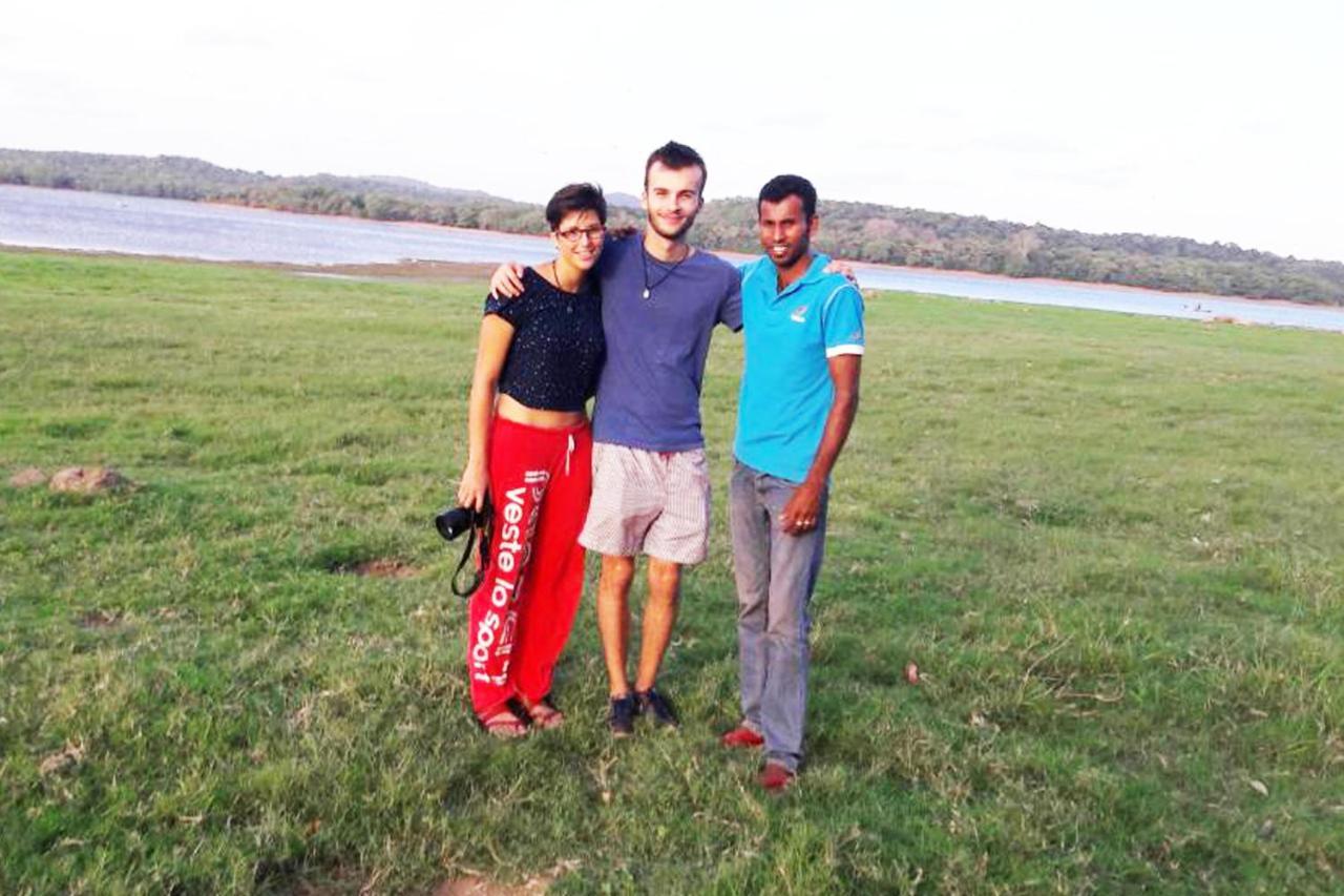 Keerthi Homestay Sigiriya Exteriör bild