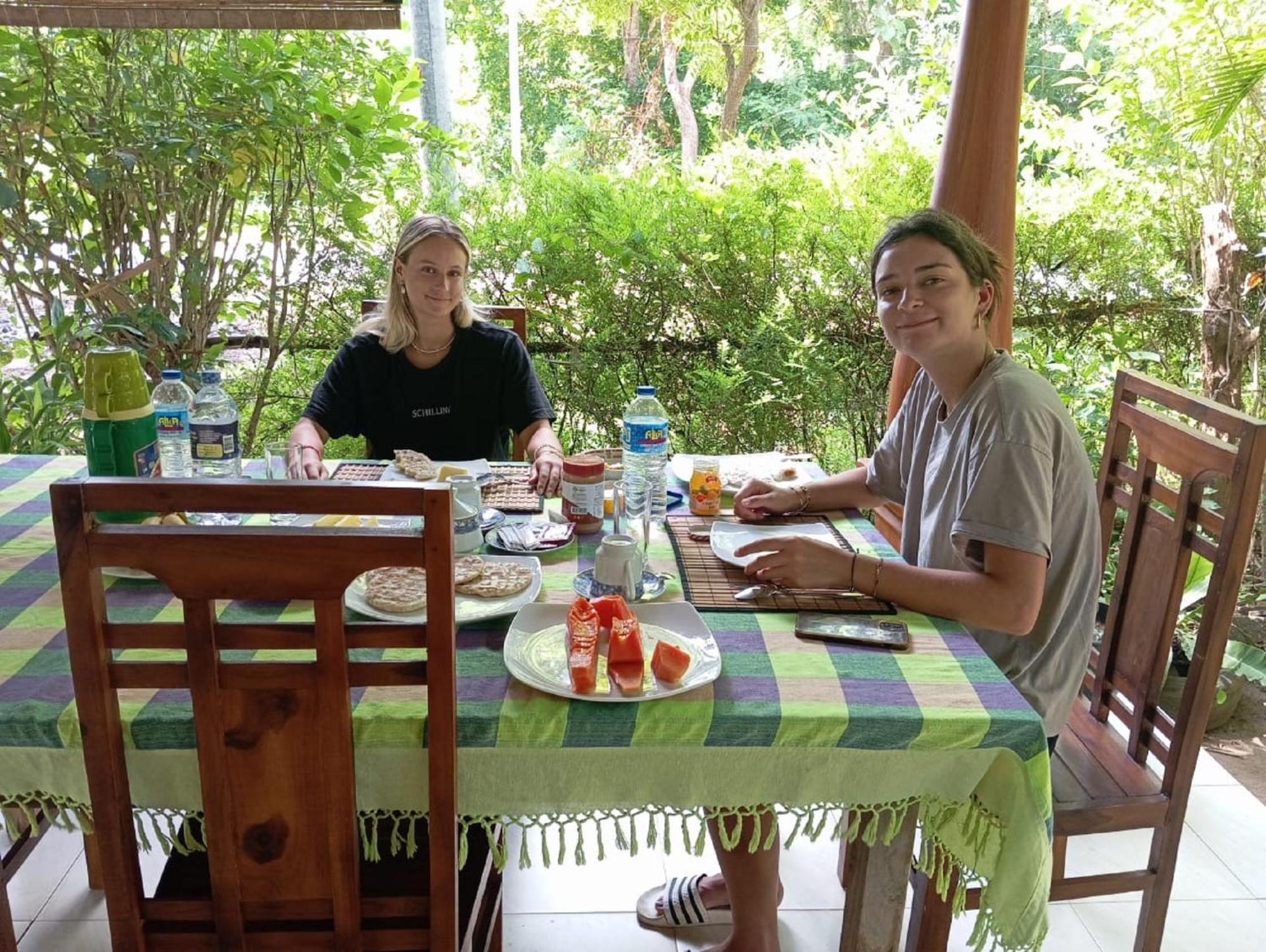 Keerthi Homestay Sigiriya Exteriör bild